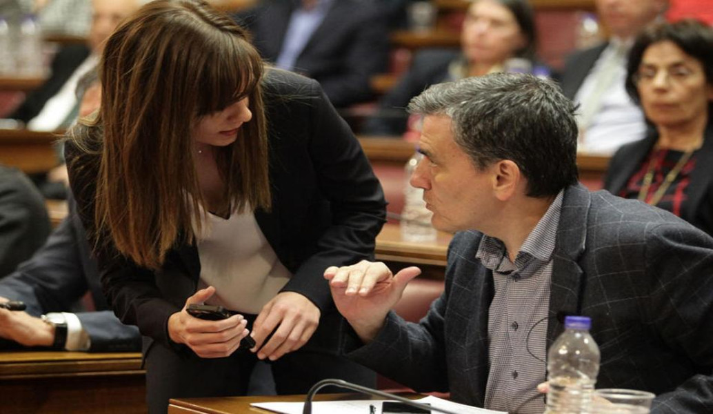 120 δόσεις Εφορία: Ολοκληρώθηκε η σύσκεψη στο Μαξίμου – Τη Δευτέρα στη Βουλή το νομοσχέδιο