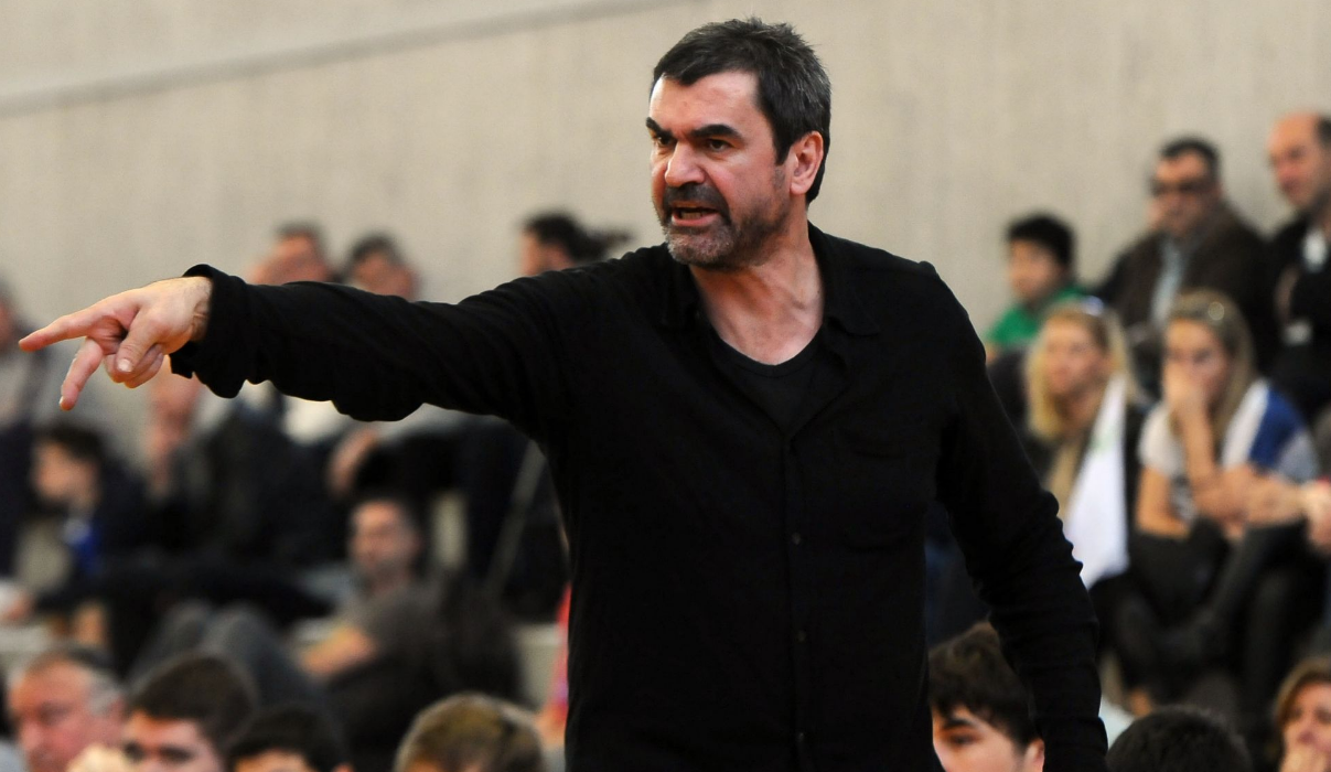 Ξέσπασμα Παταβούκα για ΠΑΟ, πούλμαν: “Εγώ δεν έφυγα σαν κλέφτης, δέχτηκα επίθεση οπαδών”