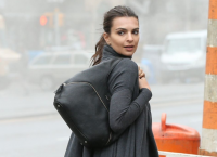 Emily Ratajkowski: Το ποστ της για την απαγόρευση αμβλώσεων στην Αλαμπάμα
