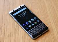 BlackBerry KEYone: Διαθέσιμο στην αγγλική αγορά