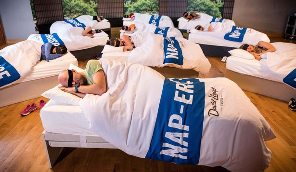 Το γυμναστήριο που αντί να γυμναστείς… κοιμάσαι