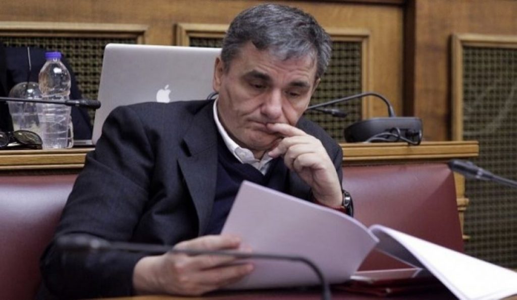Το ΔΝΤ βάζει καινούργια θέματα στο τραπέζι των διαπραγματεύσεων