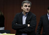 Απίθανη ανάρτηση Τσακαλώτου για Βρούτση: «Ο Σκρουτζ Μακ Ντακ συναντάει τον George Orwell;»