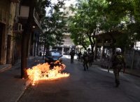 Νέα επεισόδια τη νύχτα στα Εξάρχεια