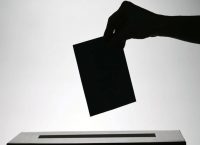 Έρευνα ProRata: Το 64% των πολιτών επιθυμεί τη δημιουργία νέου κόμματος με φρέσκα πρόσωπα
