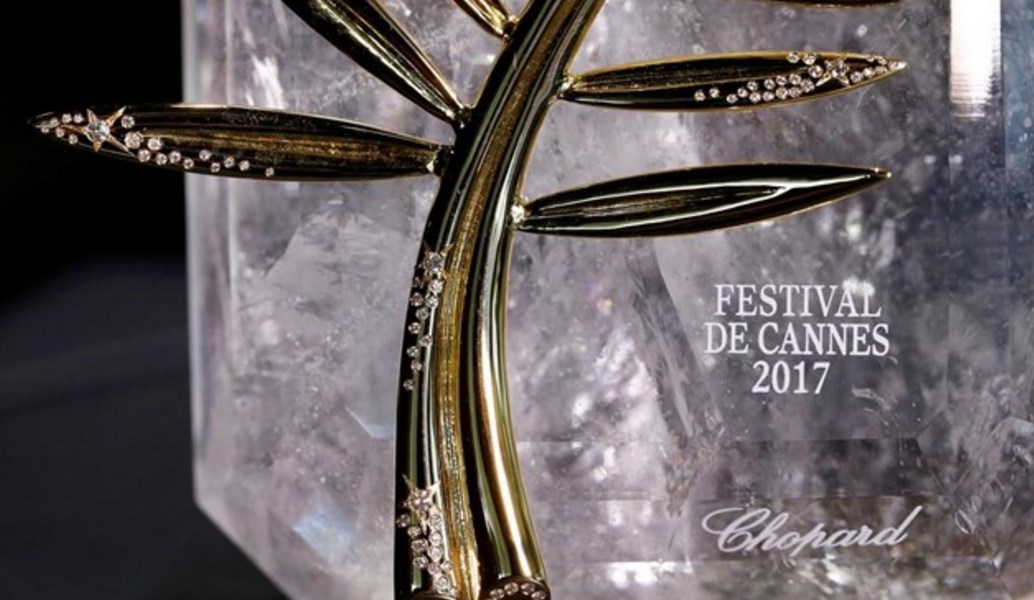 Χρυσός Φοίνικας γεμάτος διαμάντια