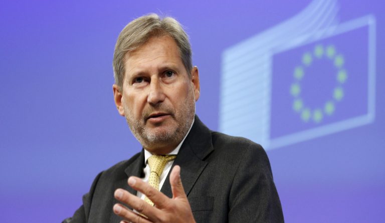 Γιοχάνες Χαν: Τελειώνει ο χρόνος για την Άγκυρα