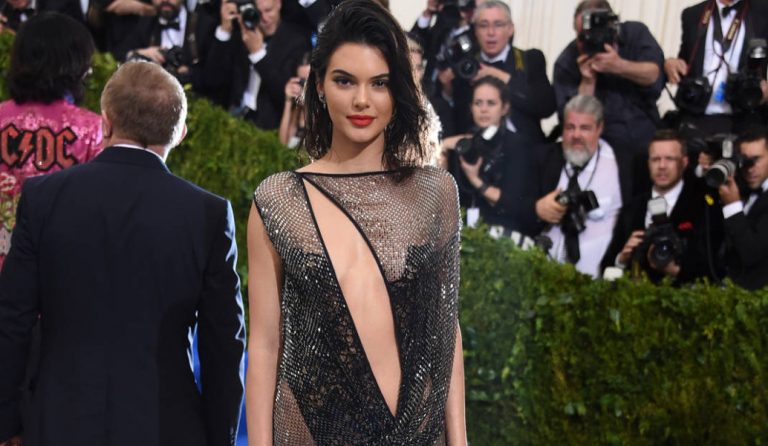 Met Gala: Οι καλοντυμένες, οι σέξι και οι αδιάφορες (pics)
