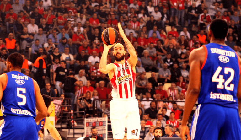 Χάνει και τη Μακάμπι ο Σπανούλης, μέσα ο Αρσενόπουλος