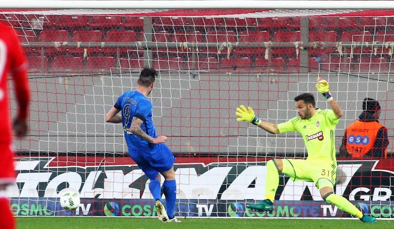 Ποδοσφαιριστής της Superleague τσακώθηκε σε κλαμπ της παραλιακής