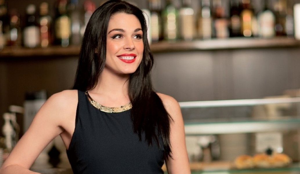 Ιωάννα Τριανταφυλλίδου: Έκοψε τα μαλλιά της καρέ – Τρελάθηκαν οι θαυμαστές της στο Instagram (vid)