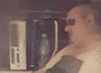 Η πρώτη φωτογραφία του 52χρονου που κακοποίησε τη φοιτήτρια μετά τη σύλληψή του