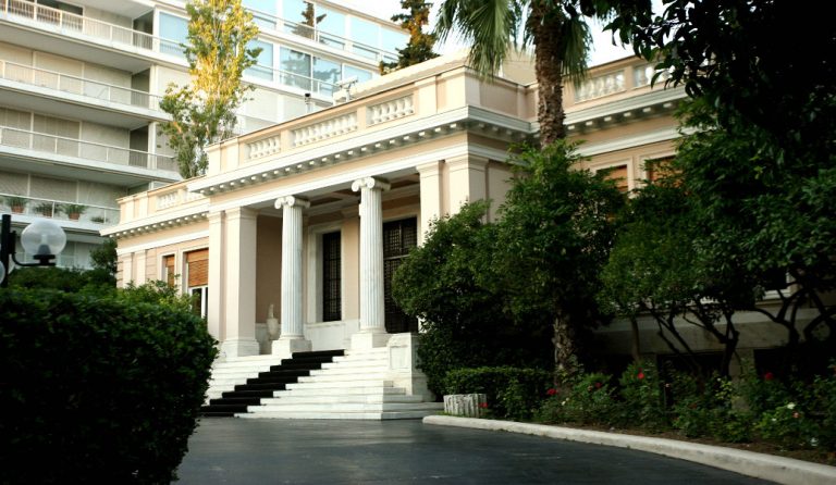 Μαξίμου: Ο κ. Μητσοτάκης είναι είτε ψεύτης είτε αδαής