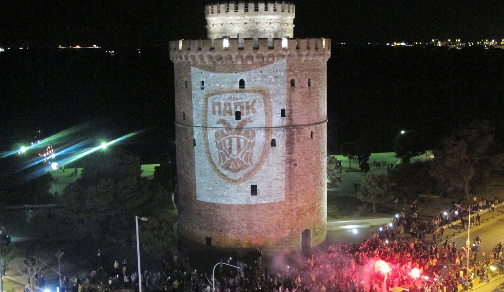 Λευκός Πύργος: Φωτίστηκε και έγινε… ΠΑΟΚ (pics)