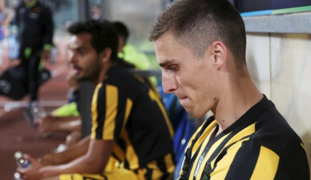 Απογοήτευση στον πάγκο της ΑΕΚ (pics)