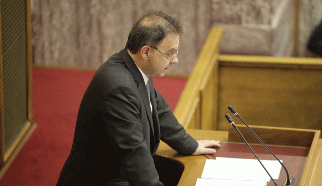 Λιαργκόβας: Έρχονται μέτρα που οδηγούν στην ύφεση