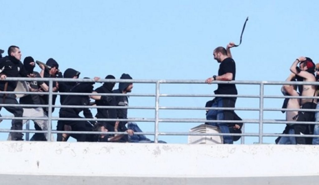Χειροκροτήστε τους δολοφόνους!