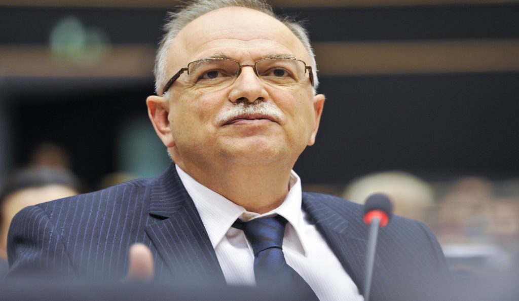 Παπαδημούλης: Η ελληνική οικονομία μπαίνει σε θετική τροχιά