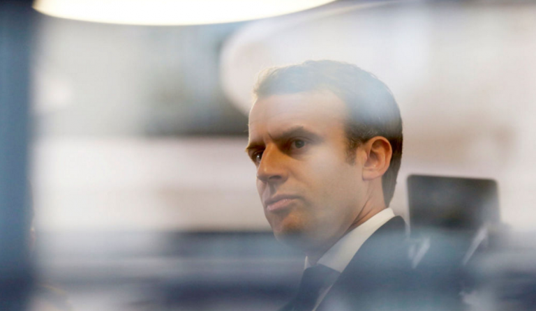 Μακρόν: O Τύπος δεν πρέπει να γίνεται δικαστής
