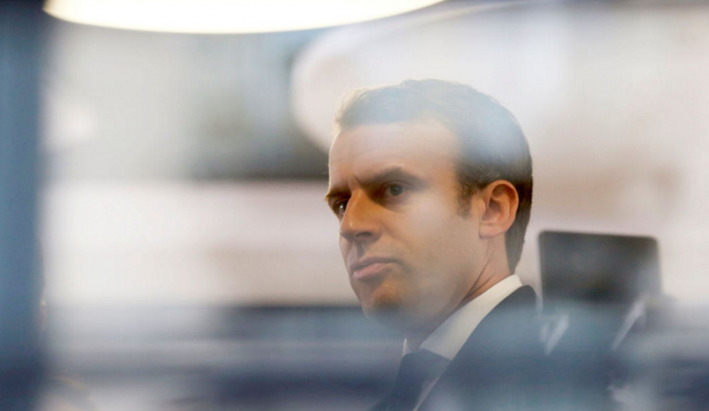 Μακρόν για καθεστώς Μαδούρο: “Μια δικτατορία που προσπαθεί να επιβιώσει στη Βενεζουέλα”