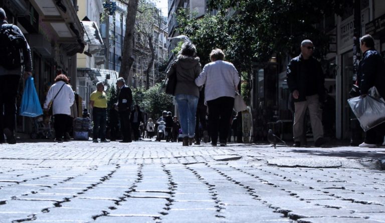 Δύο νέοι πεζόδρομοι στο εμπορικό τρίγωνο του δήμου Αθηναίων
