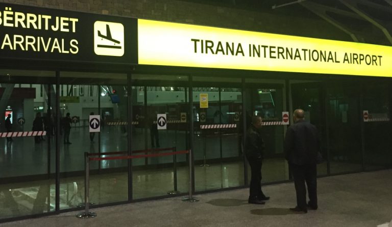 Ελεύθερος ο Έλληνας εργολάβος που συνελήφθη στην Αλβανία (vid)