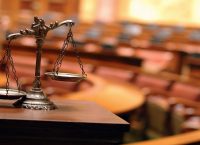 Απέχουν και την Πέμπτη οι δικηγόροι
