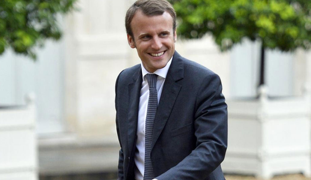 Μακρόν: Περιορίζει τον αριθμό των συνεργατών κάθε υπουργού