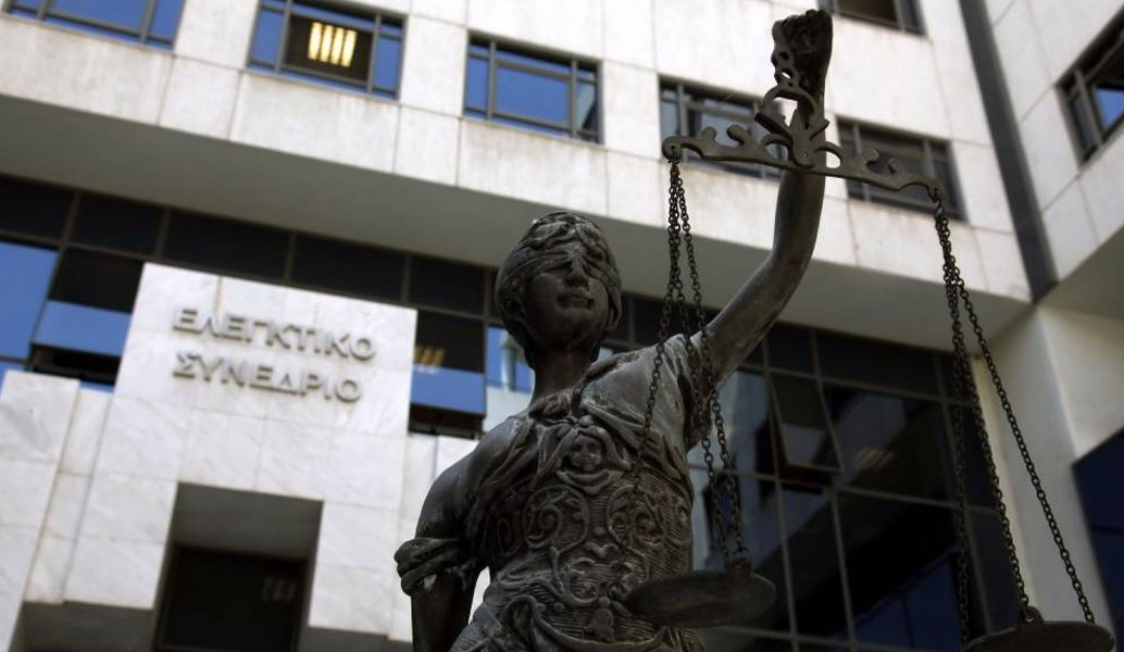 Το Ελεγκτικό Συνέδριο δέχθηκε τη “συγγνωστή πλάνη” και θα πληρωθούν οι συμβασιούχοι (pdf)