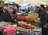 Δήμος Αθηναίων: Πρόγραμμα κομποστοποίησης – Συλλέγονται καθημερινά πέντε τόνοι βιοαπόβλητα λαϊκών