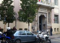 Επιτέθηκαν στον πατέρα που κατηγορείται ότι βίασε την κόρη του