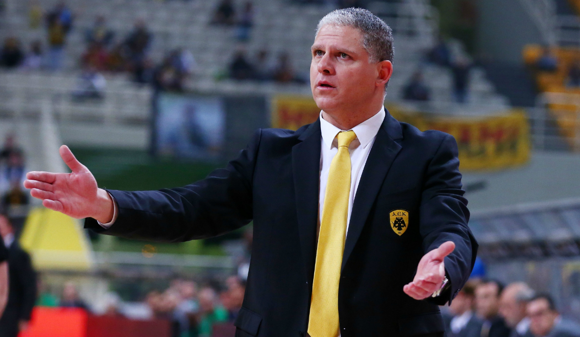 Μπάσκετ: Οι δύο Έλληνες που θέλει ο Μανωλόπουλος στην ΑΕΚ