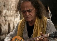 “Οι αλογόμυγες” του Νίκου Καλογερόπουλου