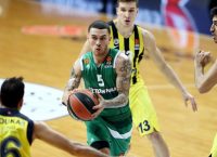 Έξαλλος με την απουσία Σίνγκλετον ο Τζέιμς! (pic)