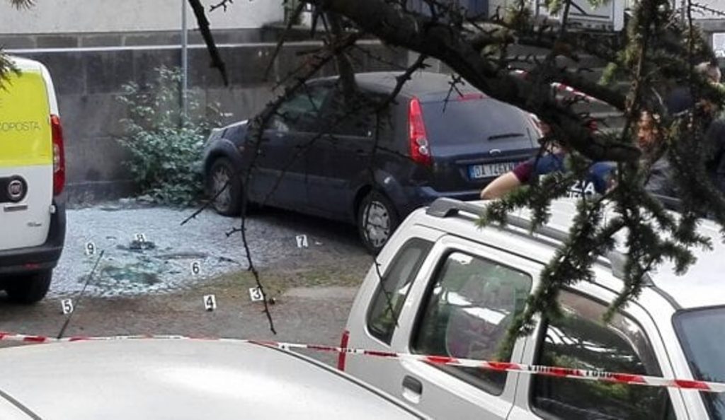 Ισχυρή έκρηξη έξω από ταχυδρομείο στη Ρώμη (pics)