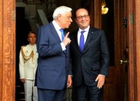 Τηλεφωνική επικοινωνία Παυλόπουλου – Ολάντ