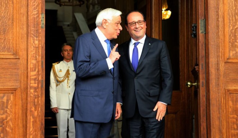 Τηλεφωνική επικοινωνία Παυλόπουλου – Ολάντ