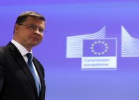 Άρχισαν τα όργανα στην Ιταλία – Καμπανάκι από την Κομισιόν για το έλλειμμα