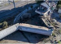 Εκτροχιασμός τρένου – Τρεις οι νεκροί (pics + video) (upd)