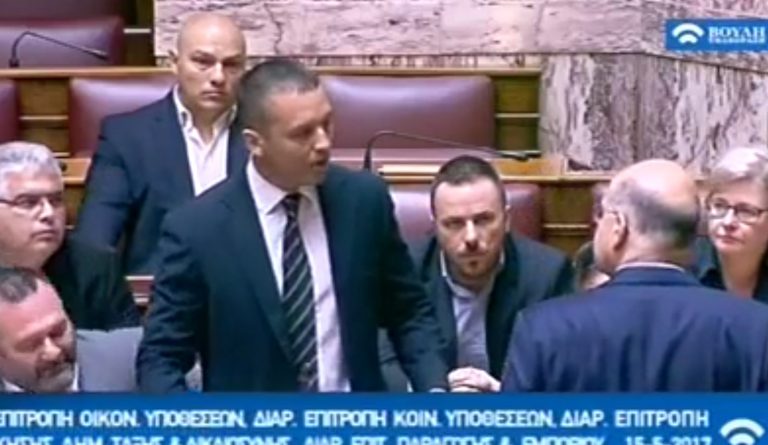 Αποκλεισμός των βουλευτών της Χρυσής Αυγής από την Ολομέλεια