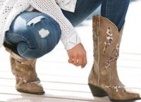 Cowboy uncle boots: Το απόλυτο fashion trend (pics)
