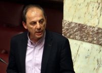 Παραδοχή από βουλευτή του ΣΥΡΙΖΑ: Δεν γνωρίζω οικονομικά, μόνο μπακαλίστικα