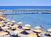 Η λίστα με τις 486 “γαλάζιες σημαίες” της Ελλάδας