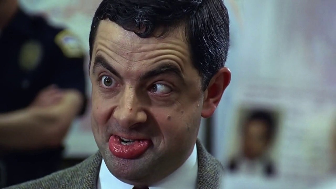 O Mr Bean υπέρ των ρατσιστικών σχολίων του Μπόρις Τζόνσον για την μπούρκα