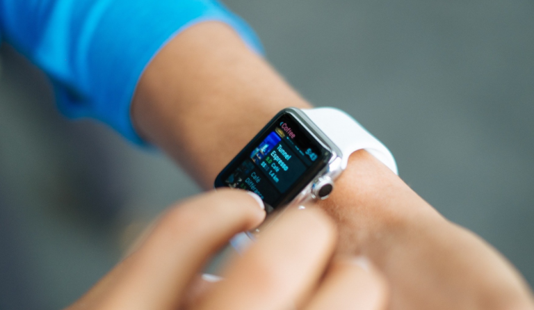 Νέο Apple Watch με δυνατότητα παρακολούθησης των επιπέδων της γλυκόζης