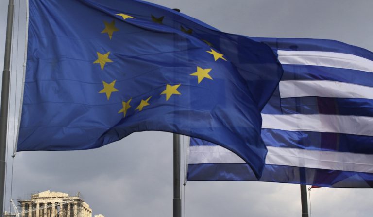 Στο “τραπέζι” του αυριανού Eurogroup το θέμα του χρέους