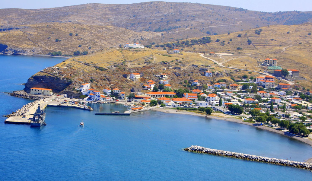Σε κατάσταση έκτακτης ανάγκης ο Άγιος Ευστράτιος – Λόγω εισβολής ακρίδων