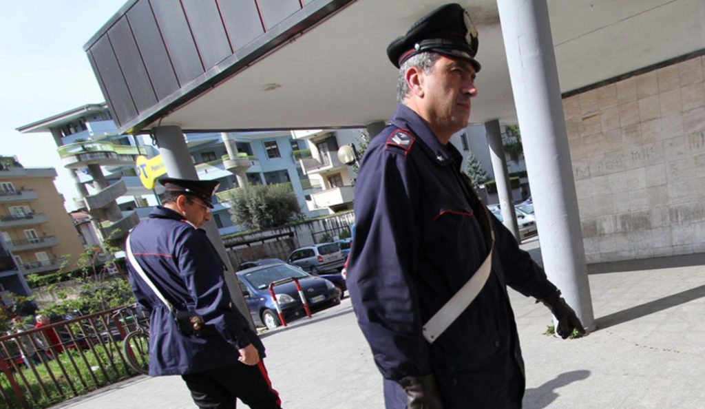 Συναγερμός στο Μιλάνο: Άνδρας μαχαίρωσε αστυνομικό και στρατιωτικό στον σταθμό τρένων