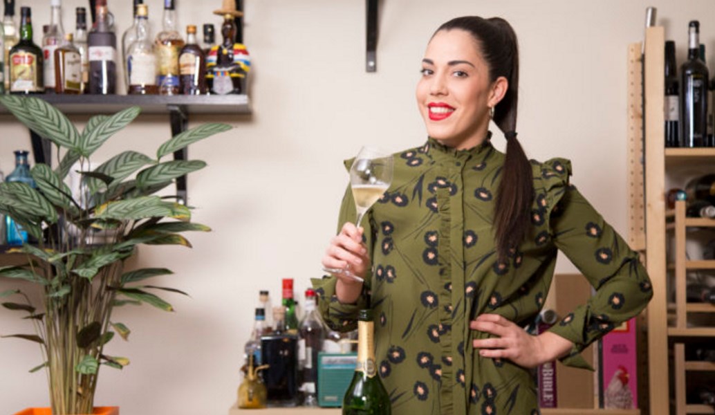 Πως να ανοίξετε μία φιάλη σαμπάνιας (vid)