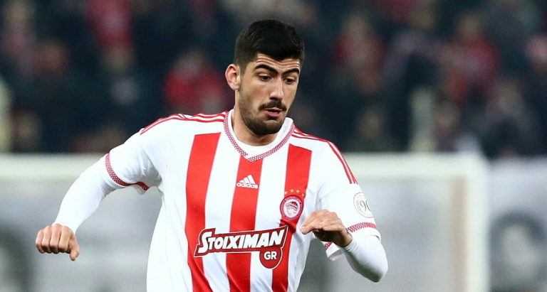 Φεύγουν Μπουχαλάκης και Ντε λα Μπέγια